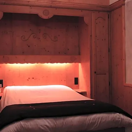 Hotel Accueil Savoyard 3*